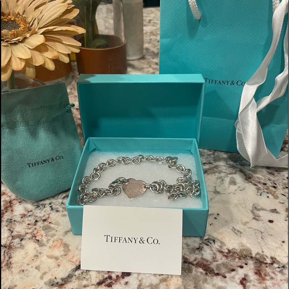 AUTHENTIC Tiffany & Co 15” choker